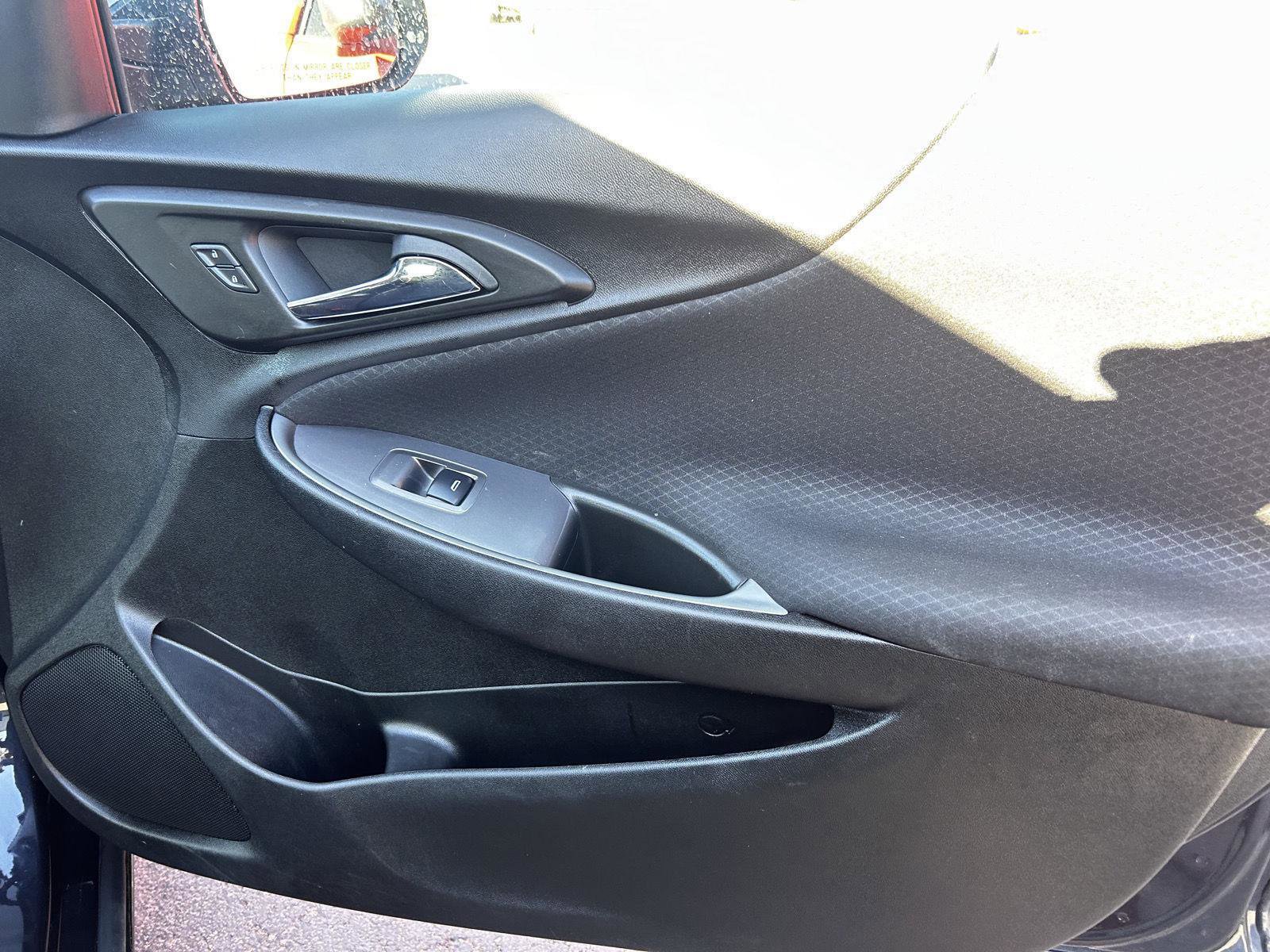 Used 2023 Chevrolet Malibu LT image 21