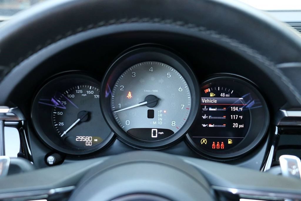 Used 2024 Porsche Macan S AWD/4WD image 11