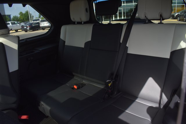 Used 2024 Toyota Sequoia Capstone AWD/4WD image 18