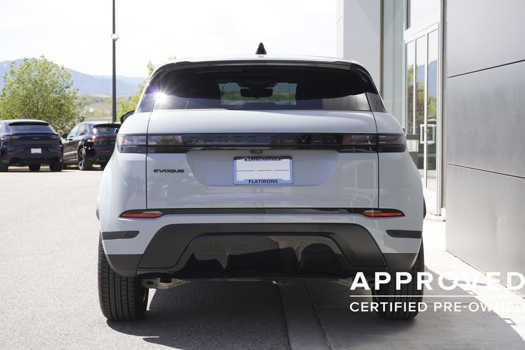 Used 2025 Land Rover Range Rover Evoque S AWD/4WD image 6