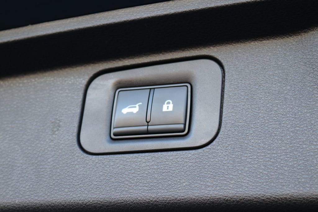 Certified 2025 INFINITI QX80 Sensory image 29