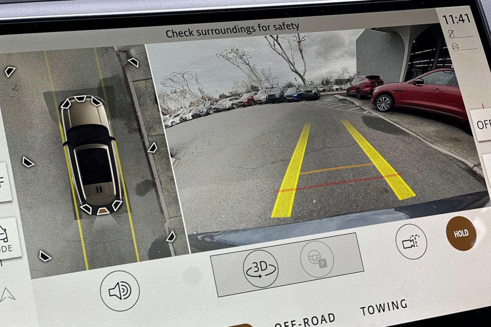 New 2026 Land Rover Range Rover SE image 19