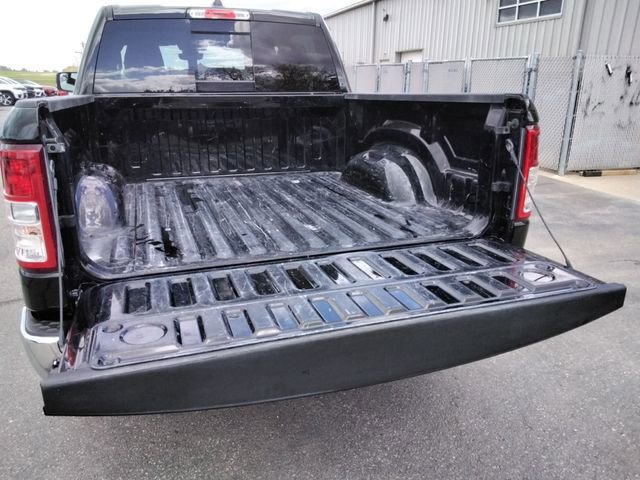 Used 2022 RAM 1500 Big Horn AWD/4WD image 12