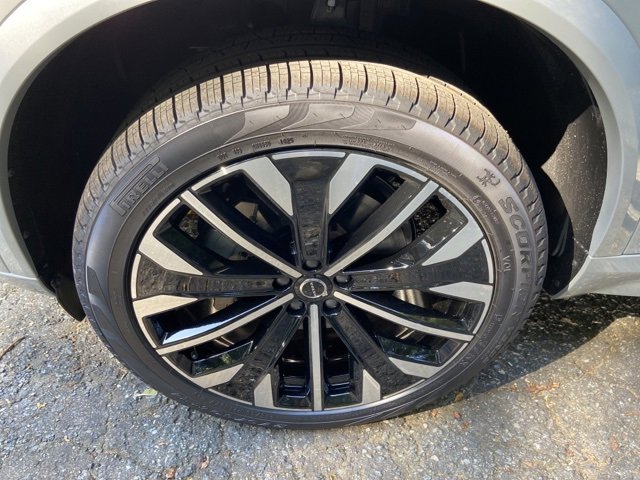 New 2026 Volvo XC90 B6 Ultra image 9