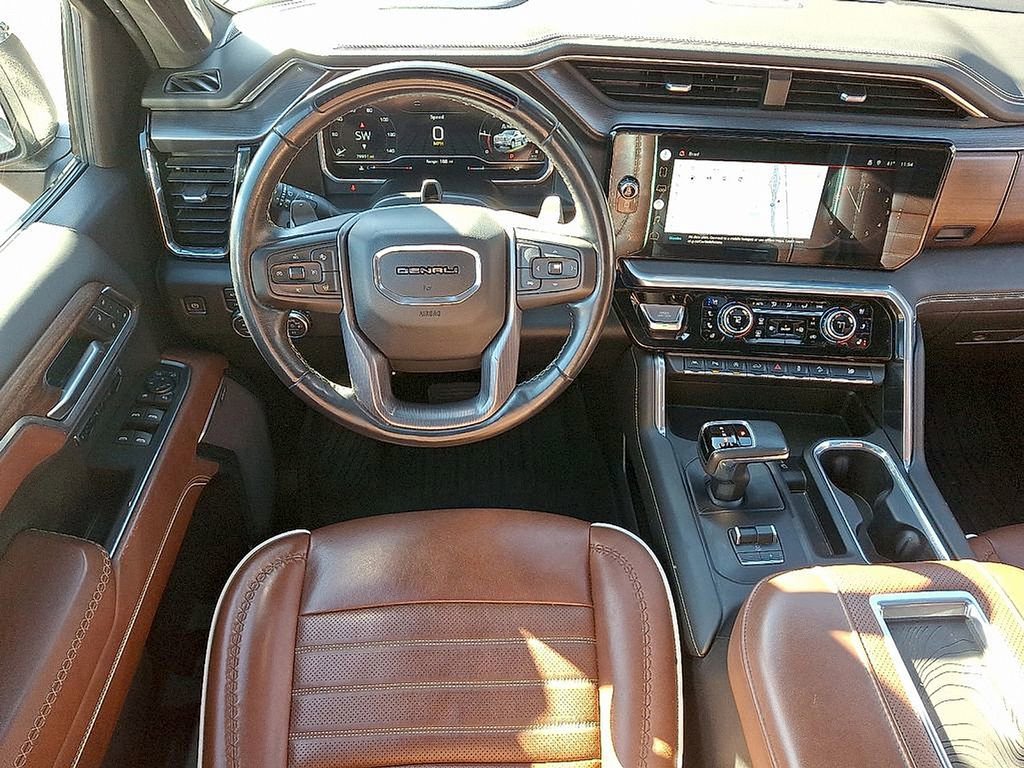 Used 2022 GMC Sierra 1500 Denali Ultimate AWD/4WD image 11