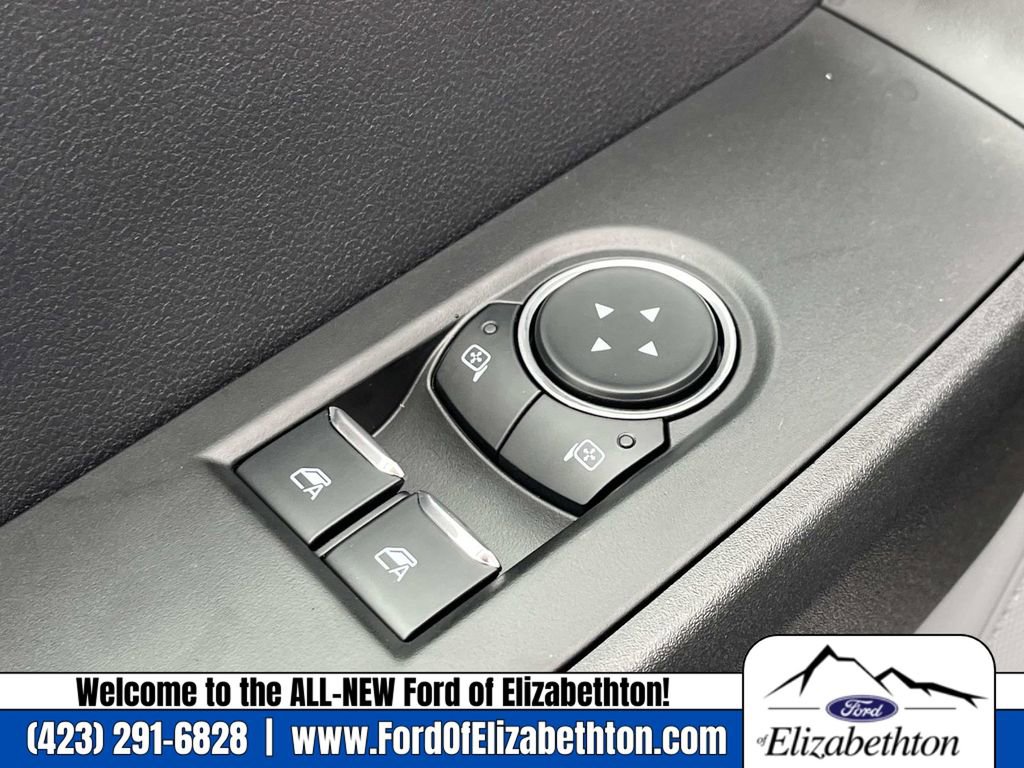 New 2026 Ford F250 4x4 Regular Cab Super Duty image 18