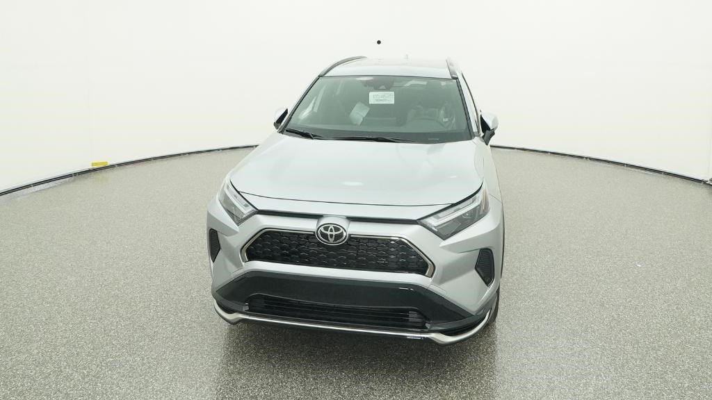 New 2025 Toyota RAV4 SE image 2