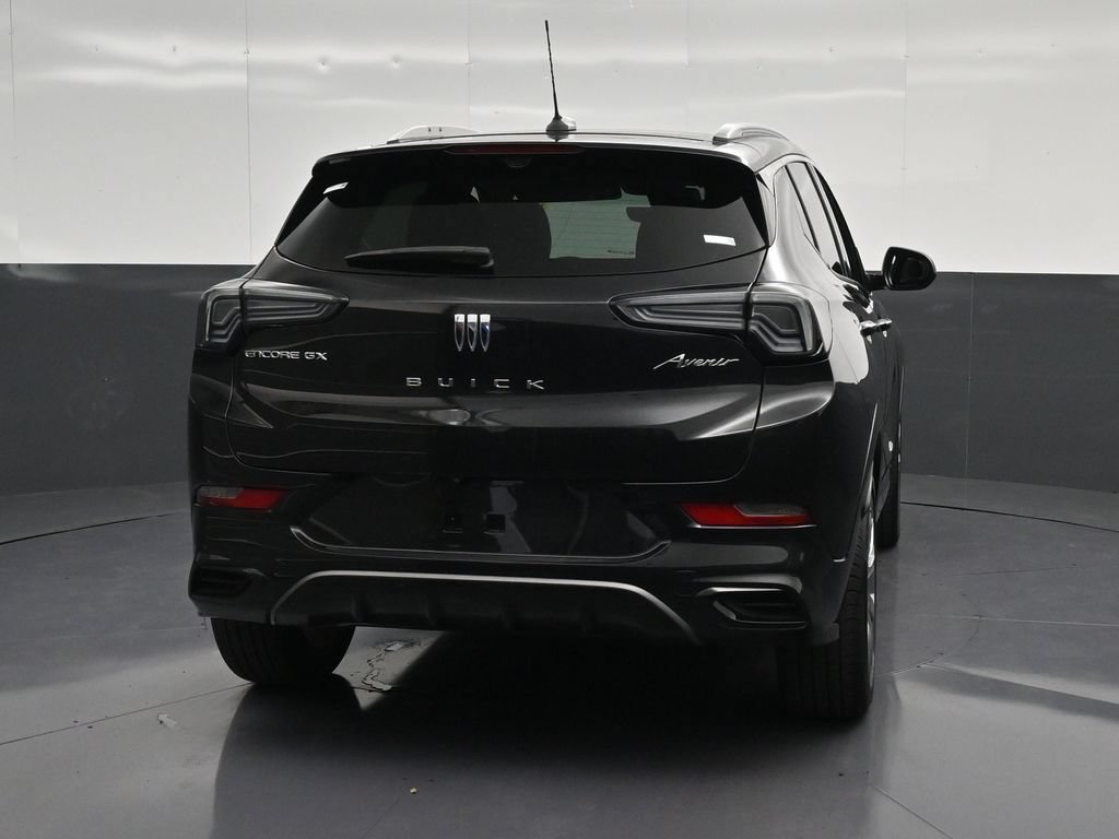 Used 2024 Buick Encore GX Avenir w/ Avenir Technology Package FWD image 2