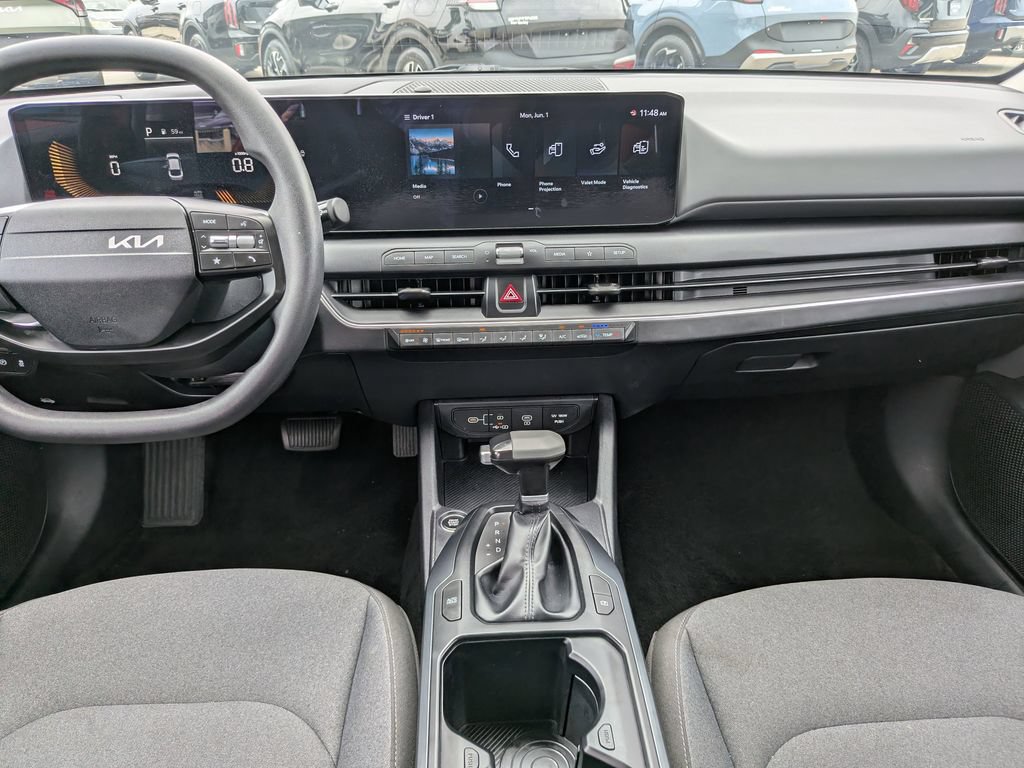 Certified 2025 Kia K4 FWD image 16