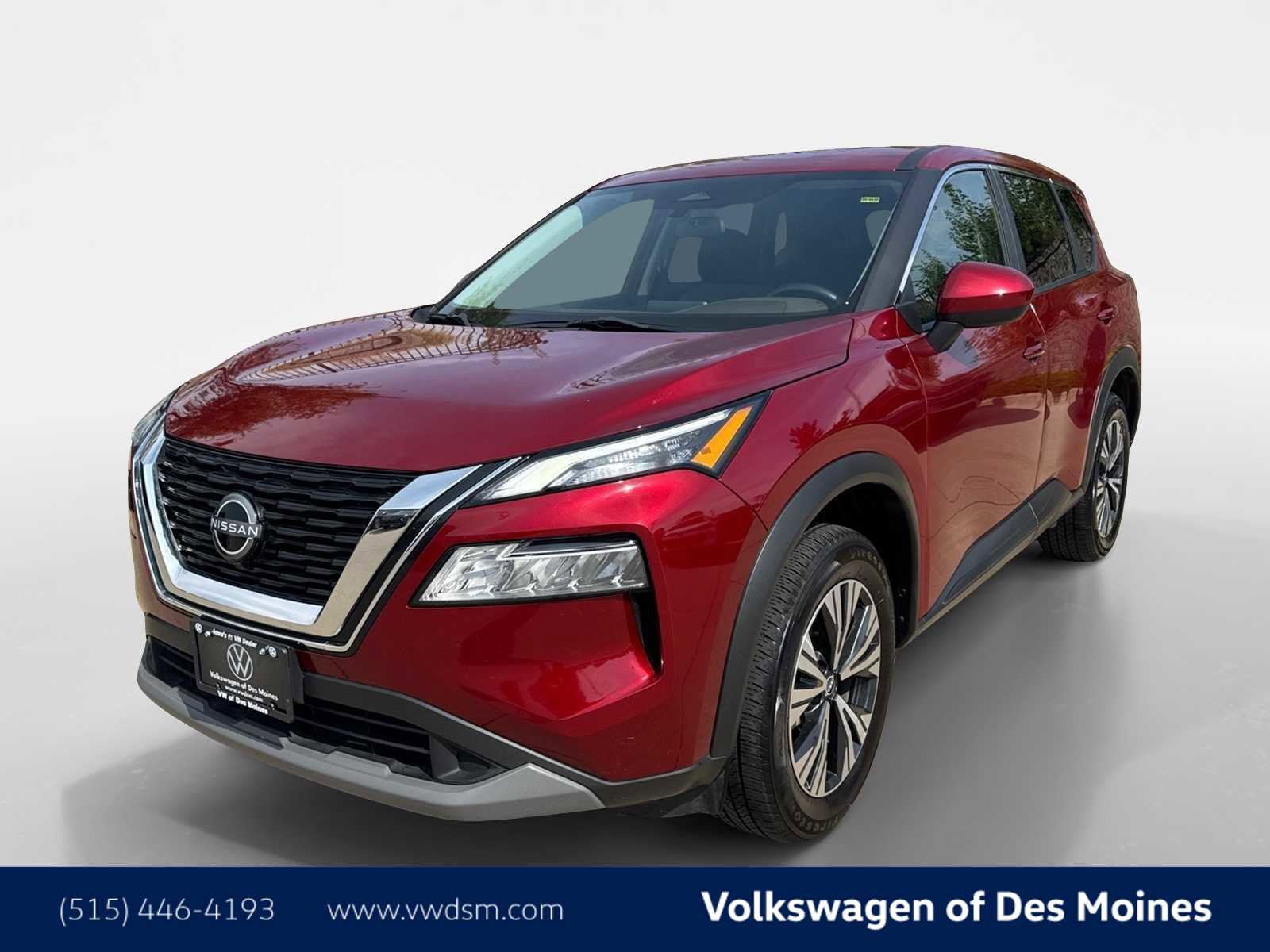 Used 2023 Nissan Rogue SV image 1