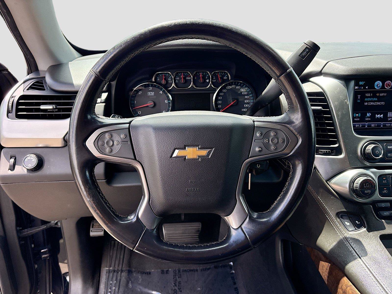 Used 2020 Chevrolet Suburban LT RWD image 11