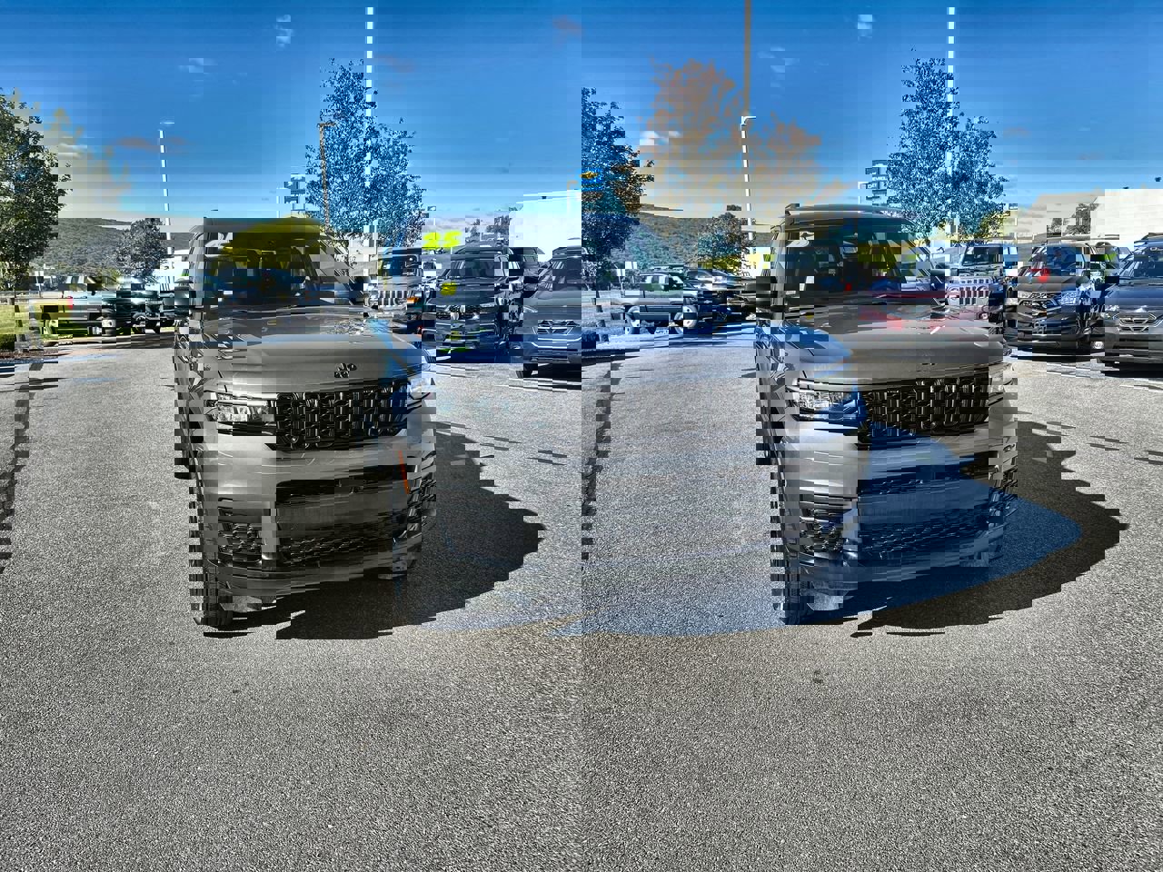 Used 2025 Jeep Grand Cherokee L Altitude