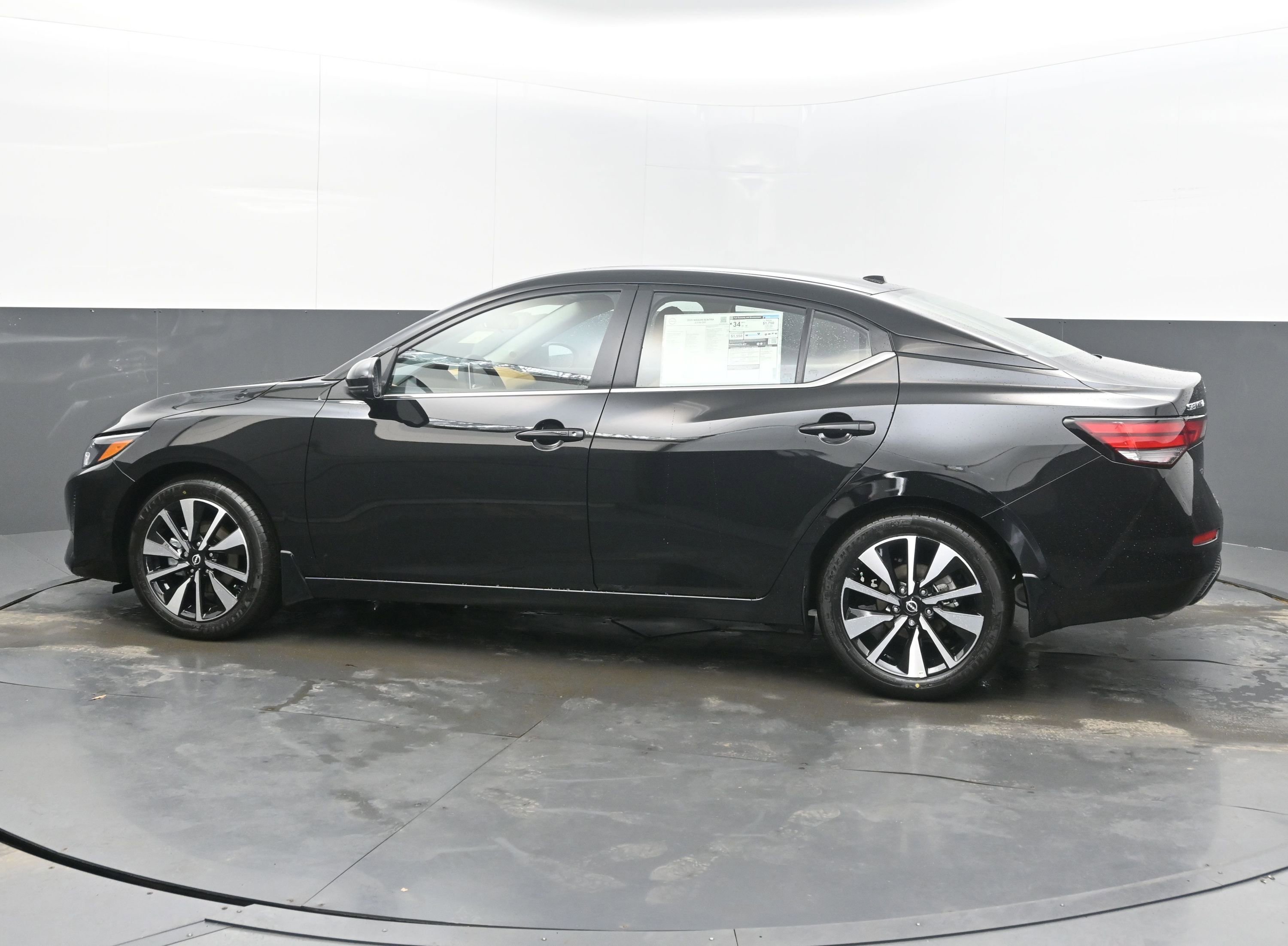 New 2025 Nissan Sentra SV w/ SV Premium Package image 5