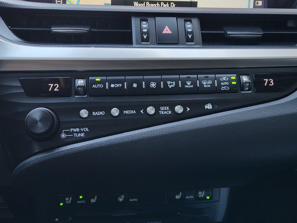 Used 2019 Lexus ES 350 w/ Premium Package FWD image 18