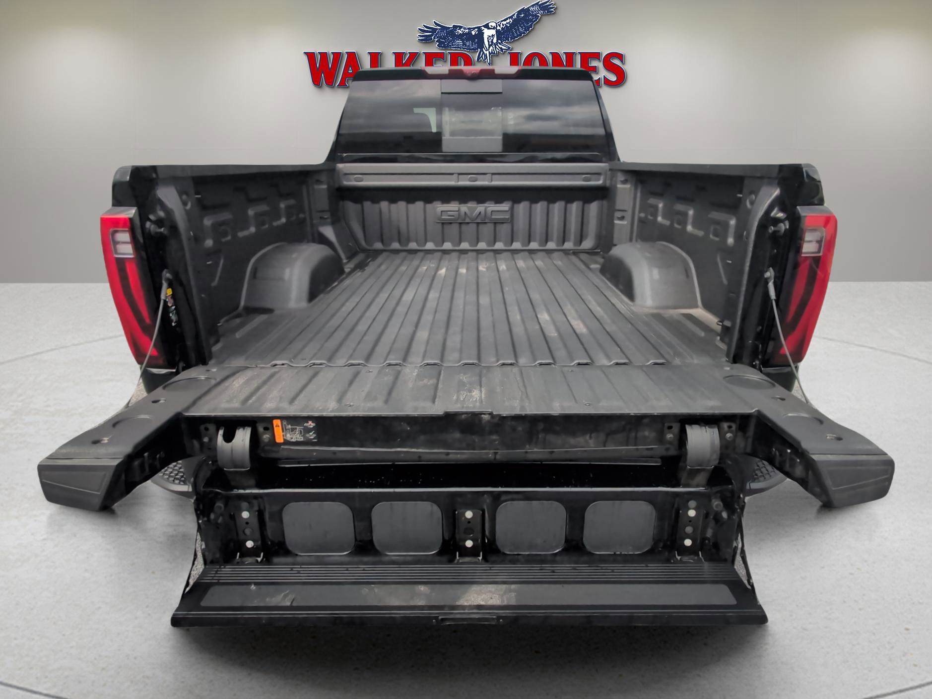 New 2026 GMC Sierra 3500 Denali w/ Technology Package image 15