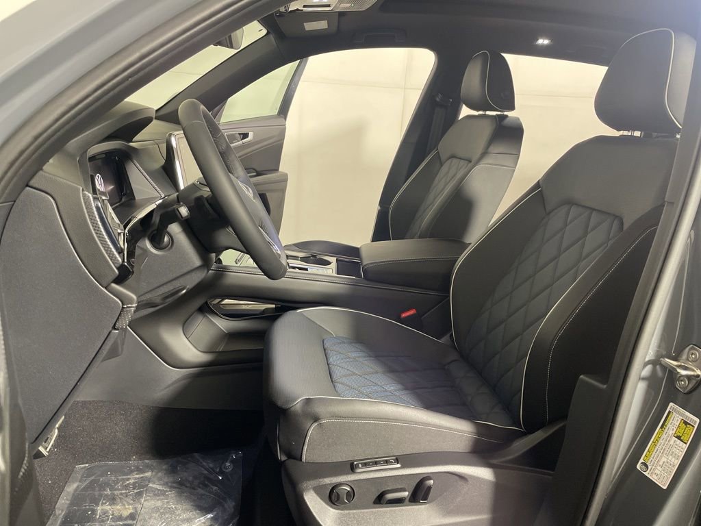 New 2026 Volkswagen Atlas Cross Sport SEL Premium R-Line AWD/4WD image 10