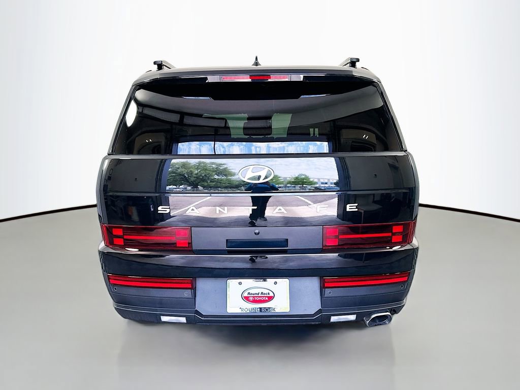 Used 2026 Hyundai Santa Fe SEL FWD image 6