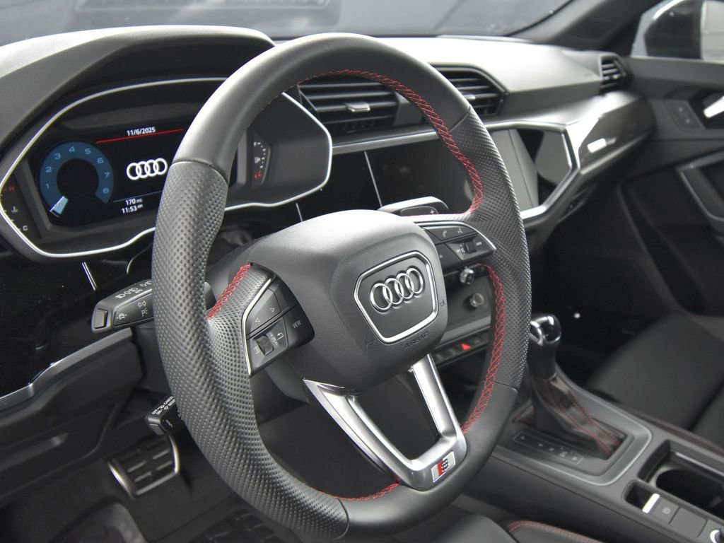New 2025 Audi Q3 2.0T Premium Plus image 12