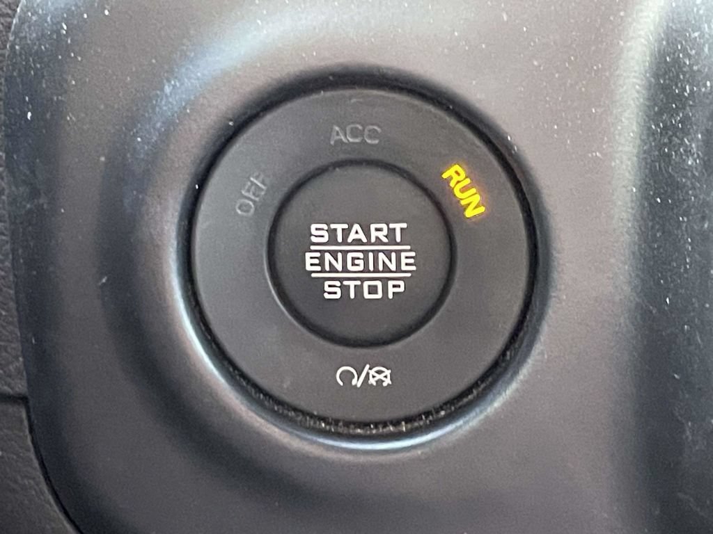 Certified 2022 Jeep Wrangler Unlimited Sport AWD/4WD image 29