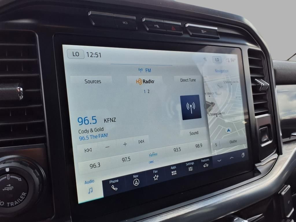 Used 2022 Ford F150 Lariat w/ Equipment Group 502A High image 5