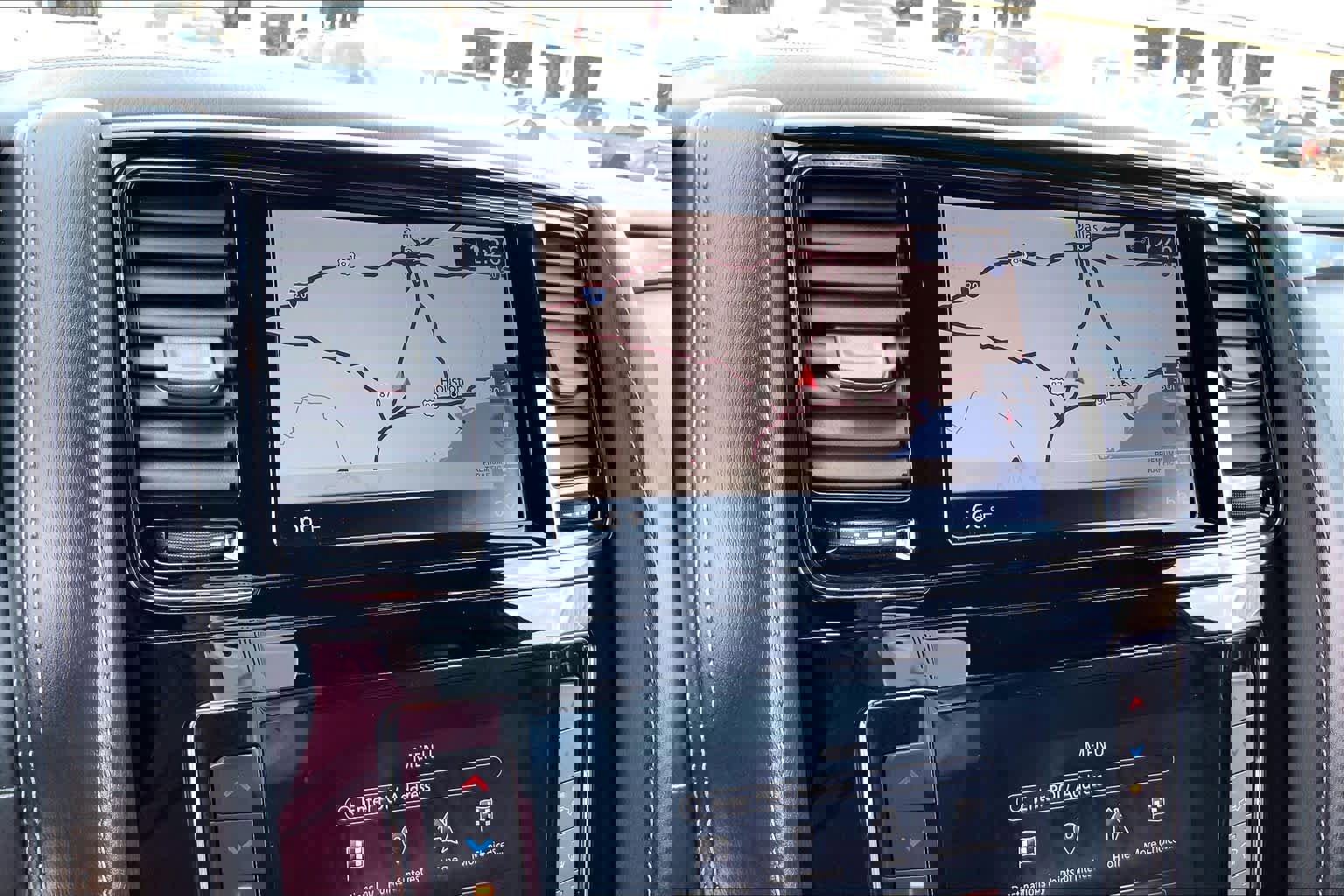 Used 2021 INFINITI QX80 Sensory w/ Cargo Package image 32