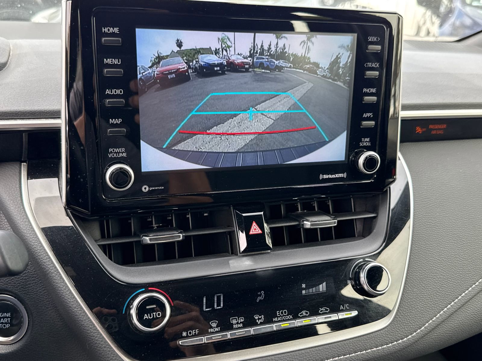 Used 2022 Toyota Corolla SE image 18