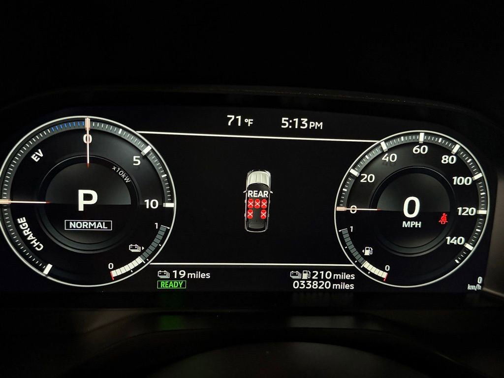 Used 2024 Mitsubishi Outlander SEL AWD/4WD image 19