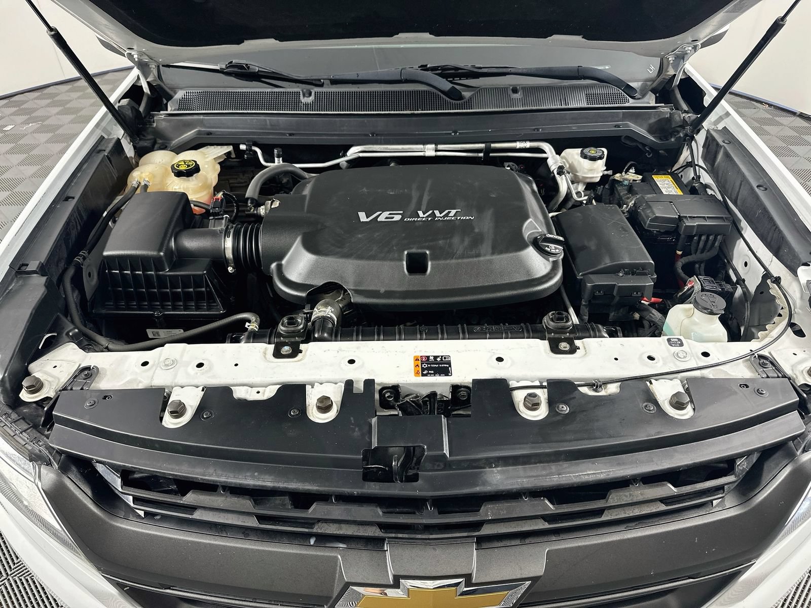 Used 2018 Chevrolet Colorado Z71 AWD/4WD image 28