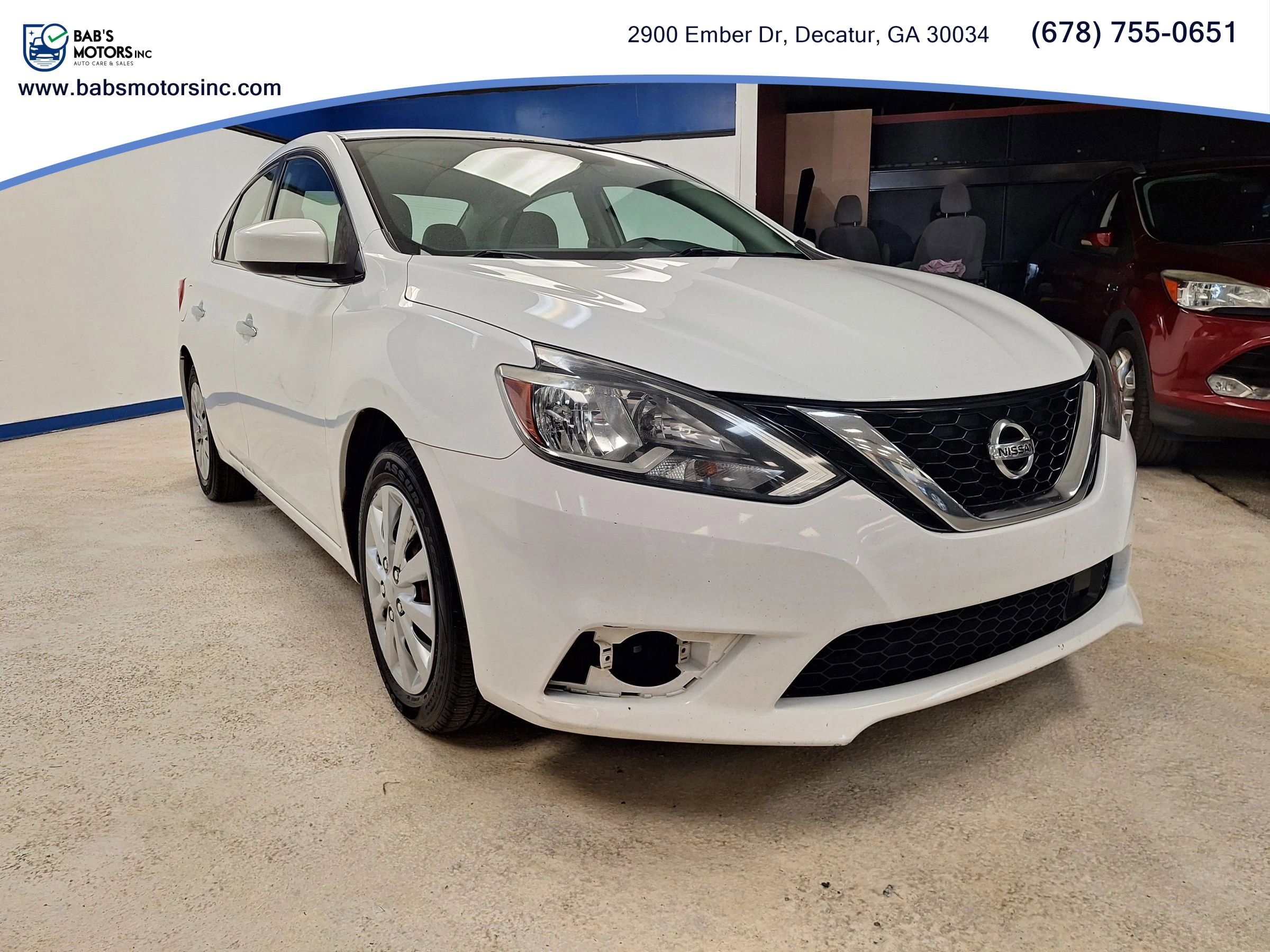 Used 2018 Nissan Sentra S image 2