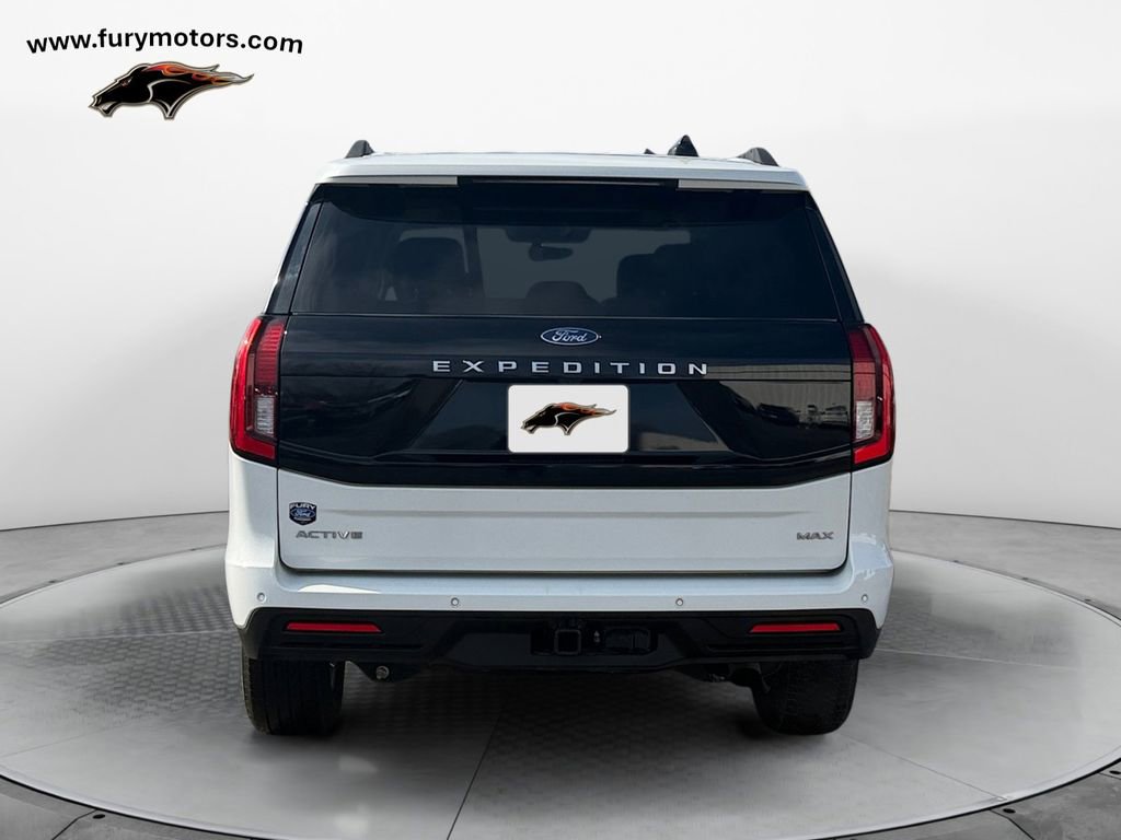 Used 2025 Ford Expedition Max Active image 4