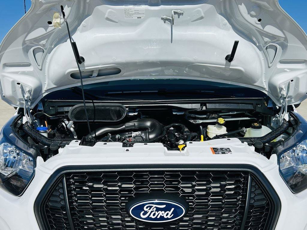 New 2026 Ford Transit 250 148 Medium Roof w/ Load Area Protection Package image 35