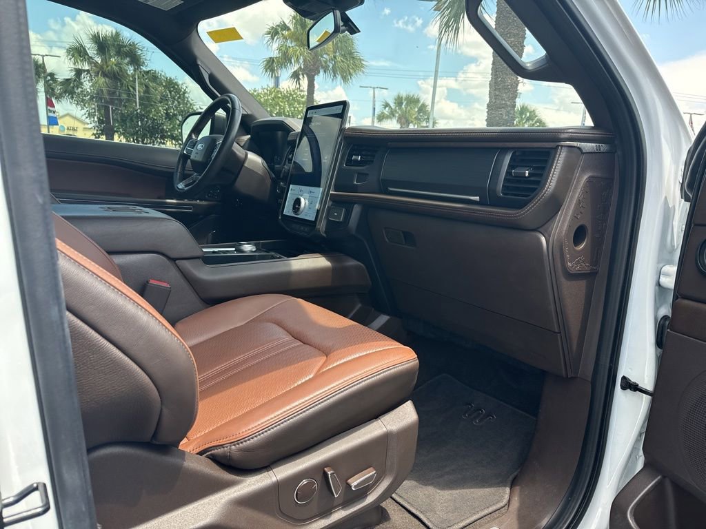 Certified 2023 Ford Expedition King Ranch RWD image 25