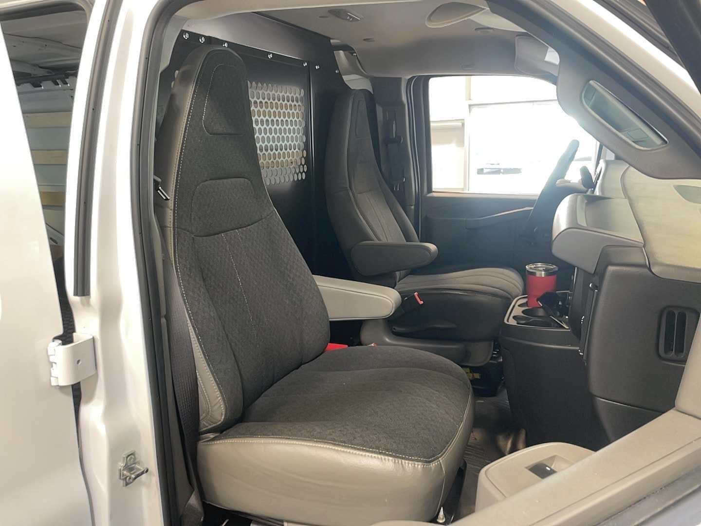 Used 2025 Chevrolet Express 2500 w/ Driver Convenience Package RWD image 12
