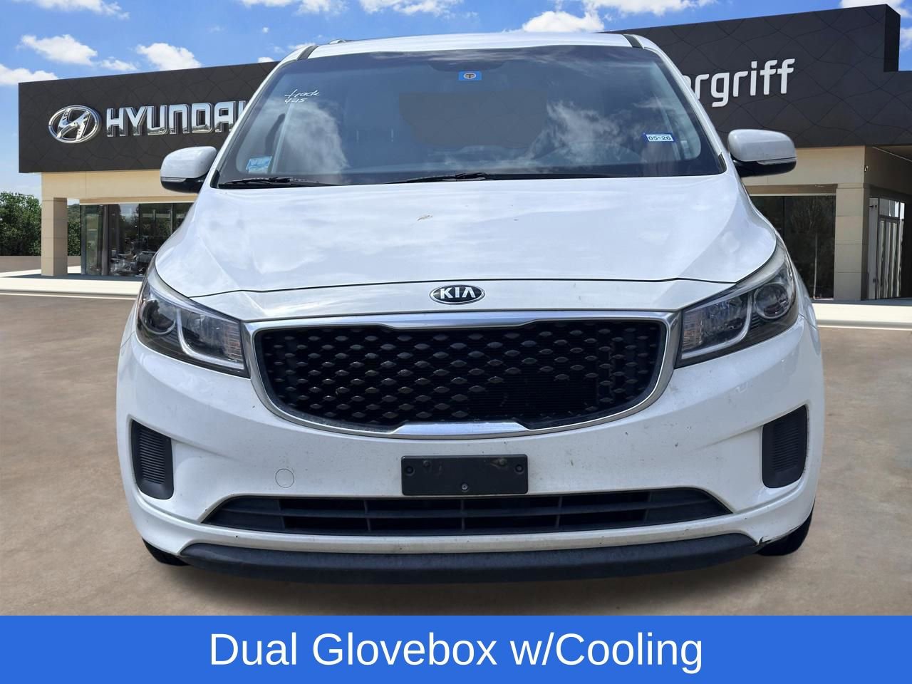 Used 2016 Kia Sedona LX w/ LX Convenience Package image 7