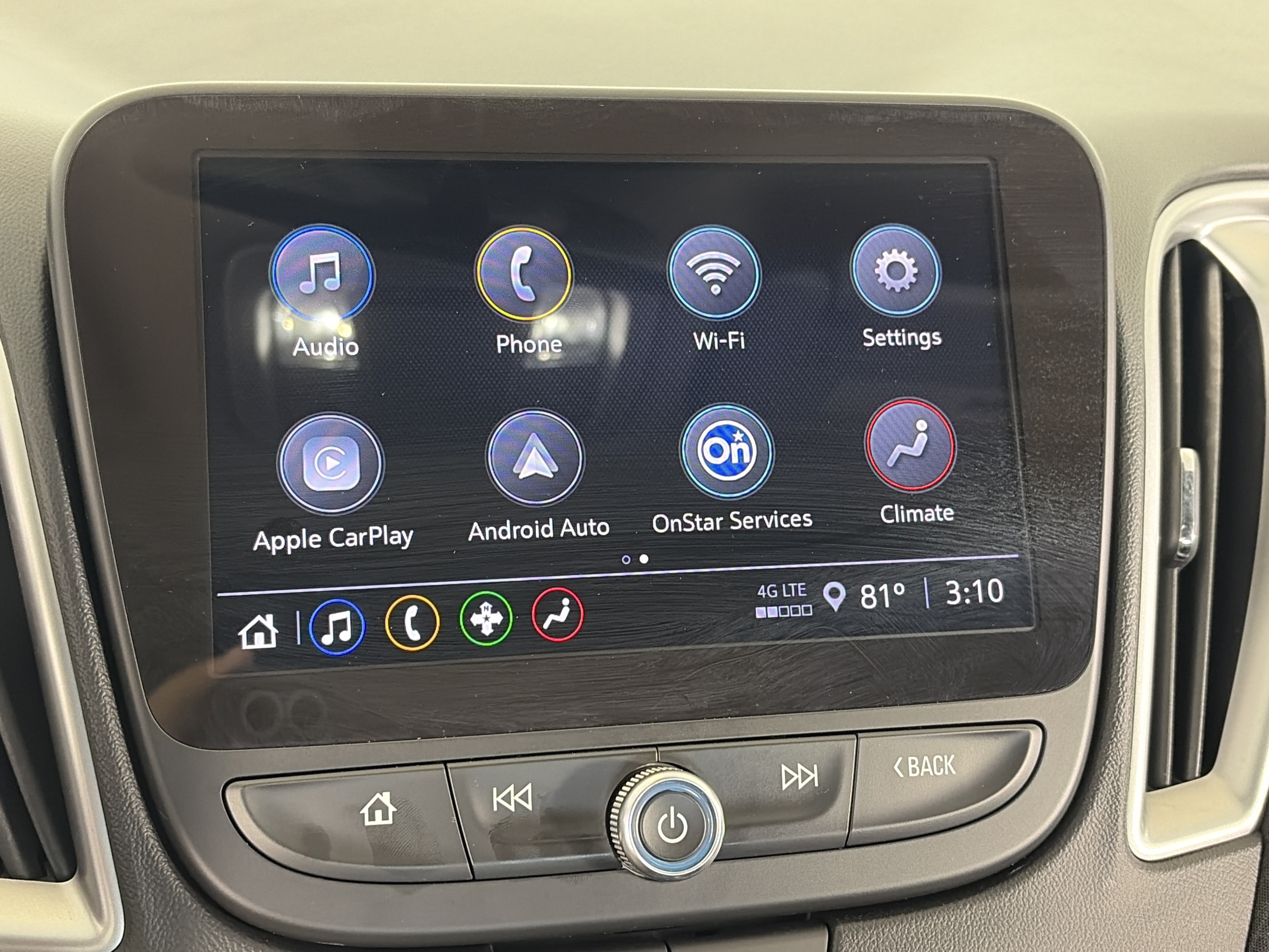 Used 2024 Chevrolet Malibu LT FWD image 14