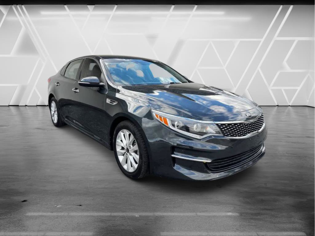 Used 2016 Kia Optima EX image 4
