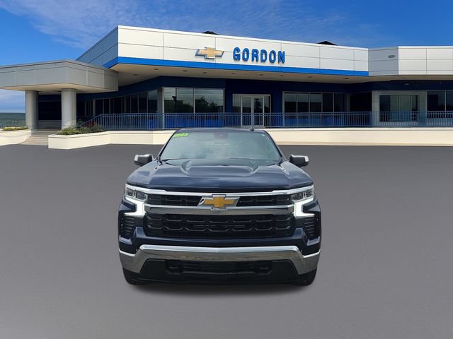 Used 2023 Chevrolet Silverado 1500 LT AWD/4WD image 9
