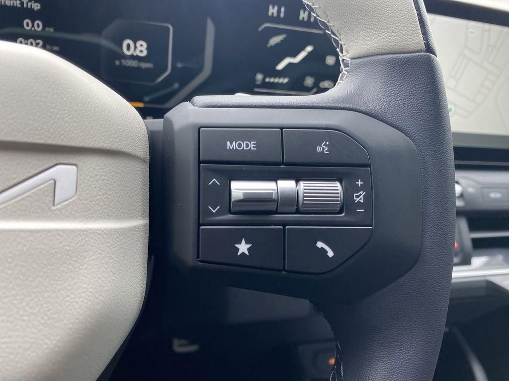 New 2025 Kia K4 GT-Line Turbo image 27