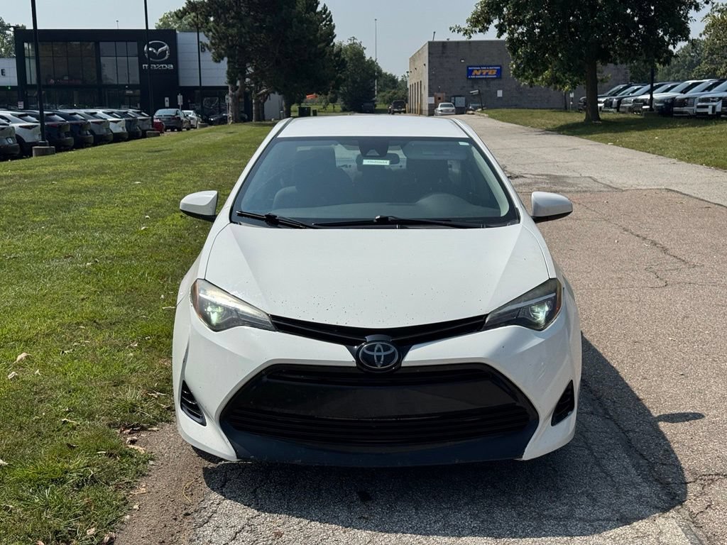 Used 2017 Toyota Corolla LE FWD image 8