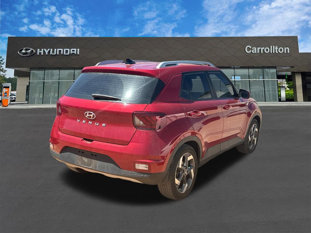 Used 2022 Hyundai Venue Limited image 5