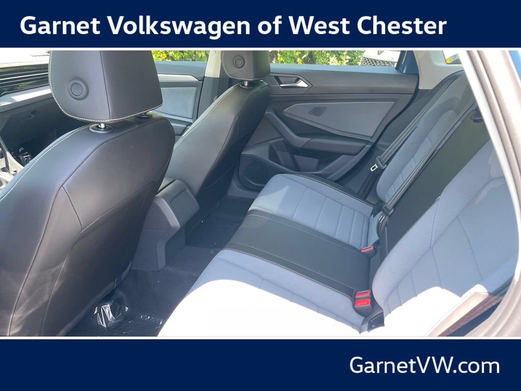 New 2026 Volkswagen Jetta SE FWD image 26