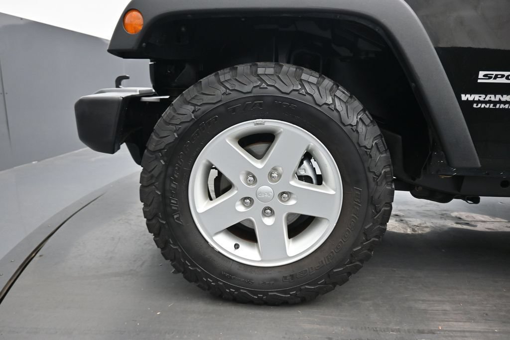 Used 2017 Jeep Wrangler Unlimited Sport w/ Quick Order Package 24S AWD/4WD image 40