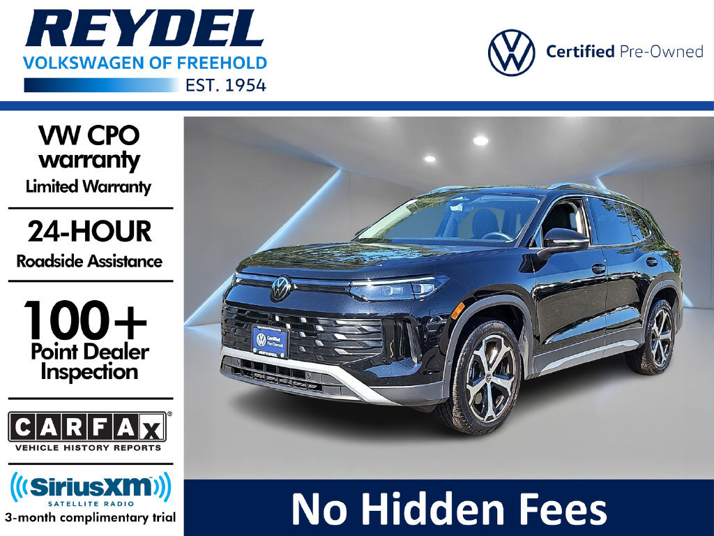 Certified 2025 Volkswagen Tiguan SE w/ Panoramic Sunroof Package