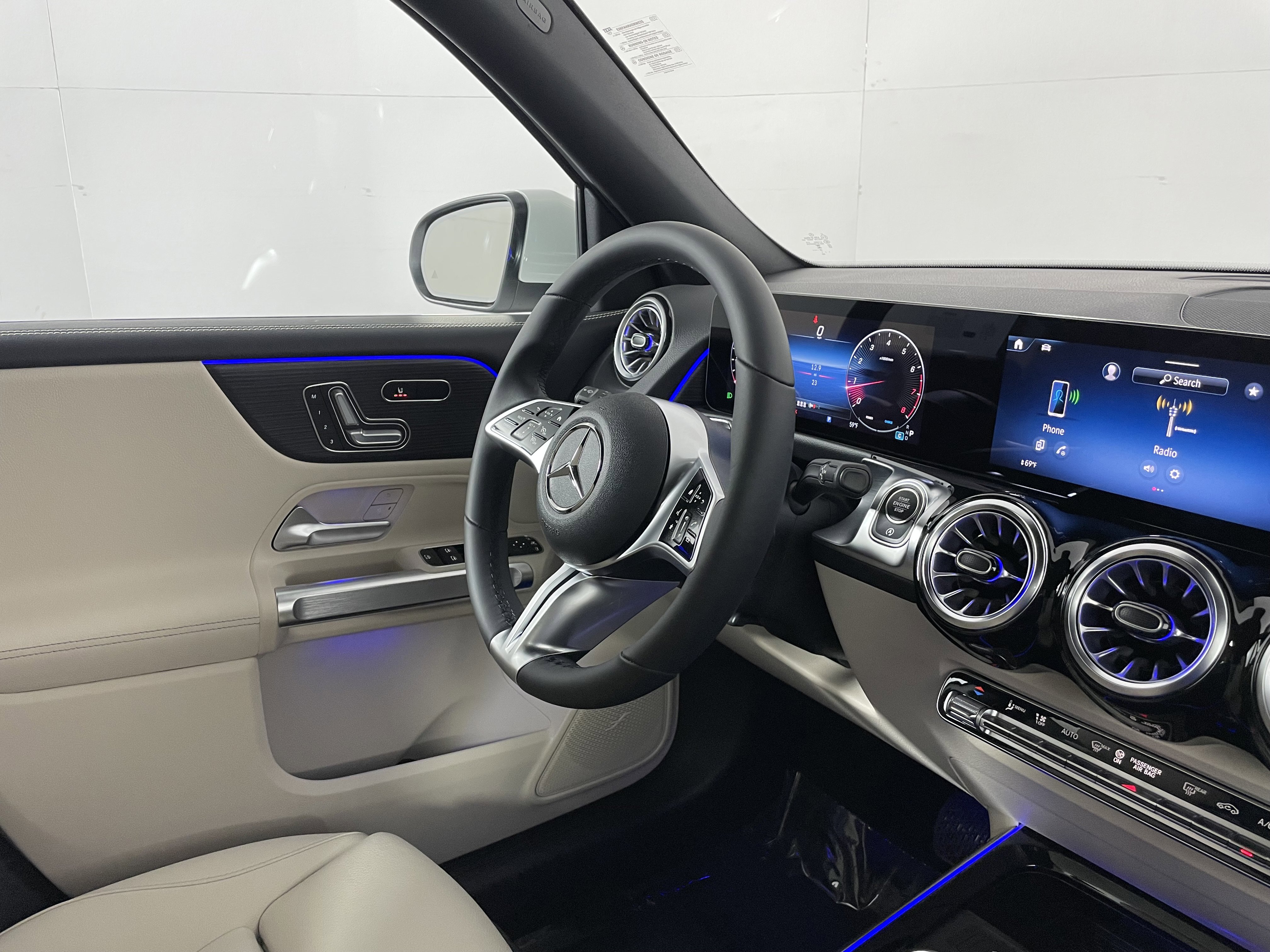 New 2026 Mercedes-Benz GLB 250 image 10