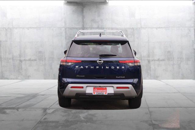 Used 2024 Nissan Pathfinder Platinum image 6