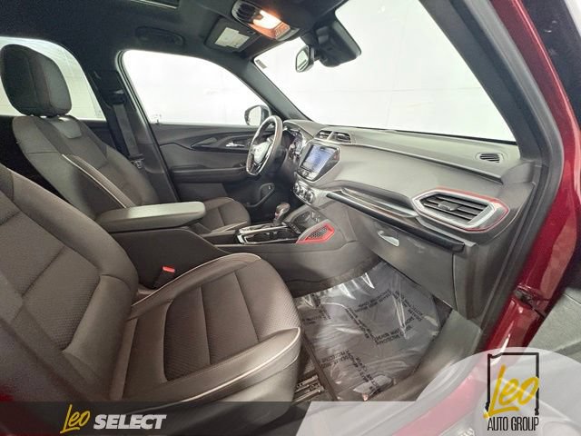 Used 2023 Chevrolet TrailBlazer RS w/ Sun and Liftgate Package AWD/4WD image 22