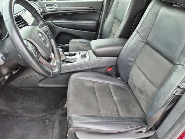 Certified 2022 Jeep Grand Cherokee Laredo X AWD/4WD image 16