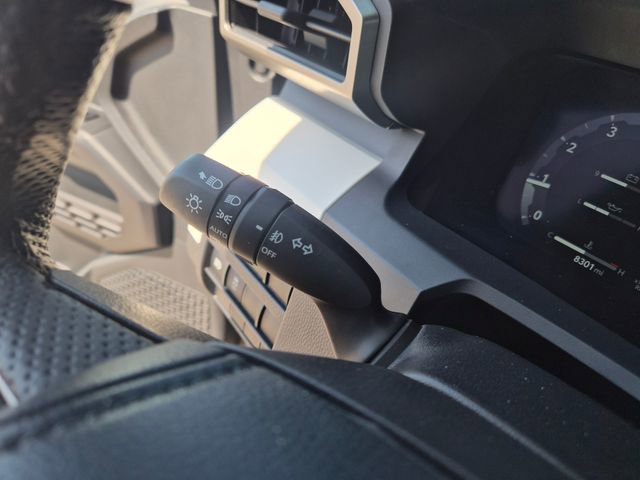 Used 2024 Toyota Tacoma TRD Sport AWD/4WD image 21