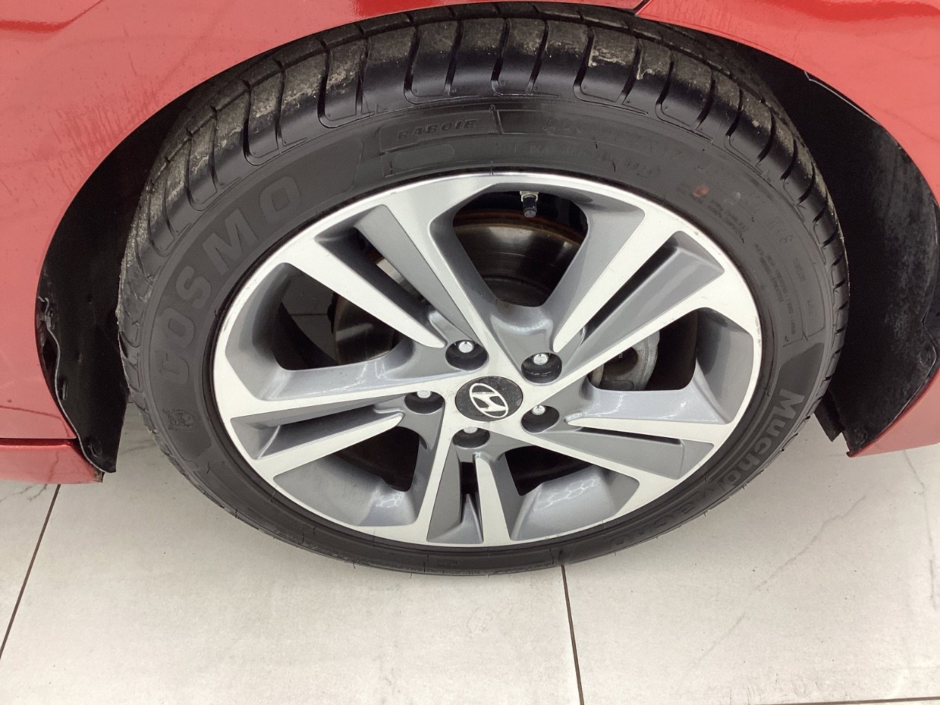 Used 2017 Hyundai Elantra Limited image 45