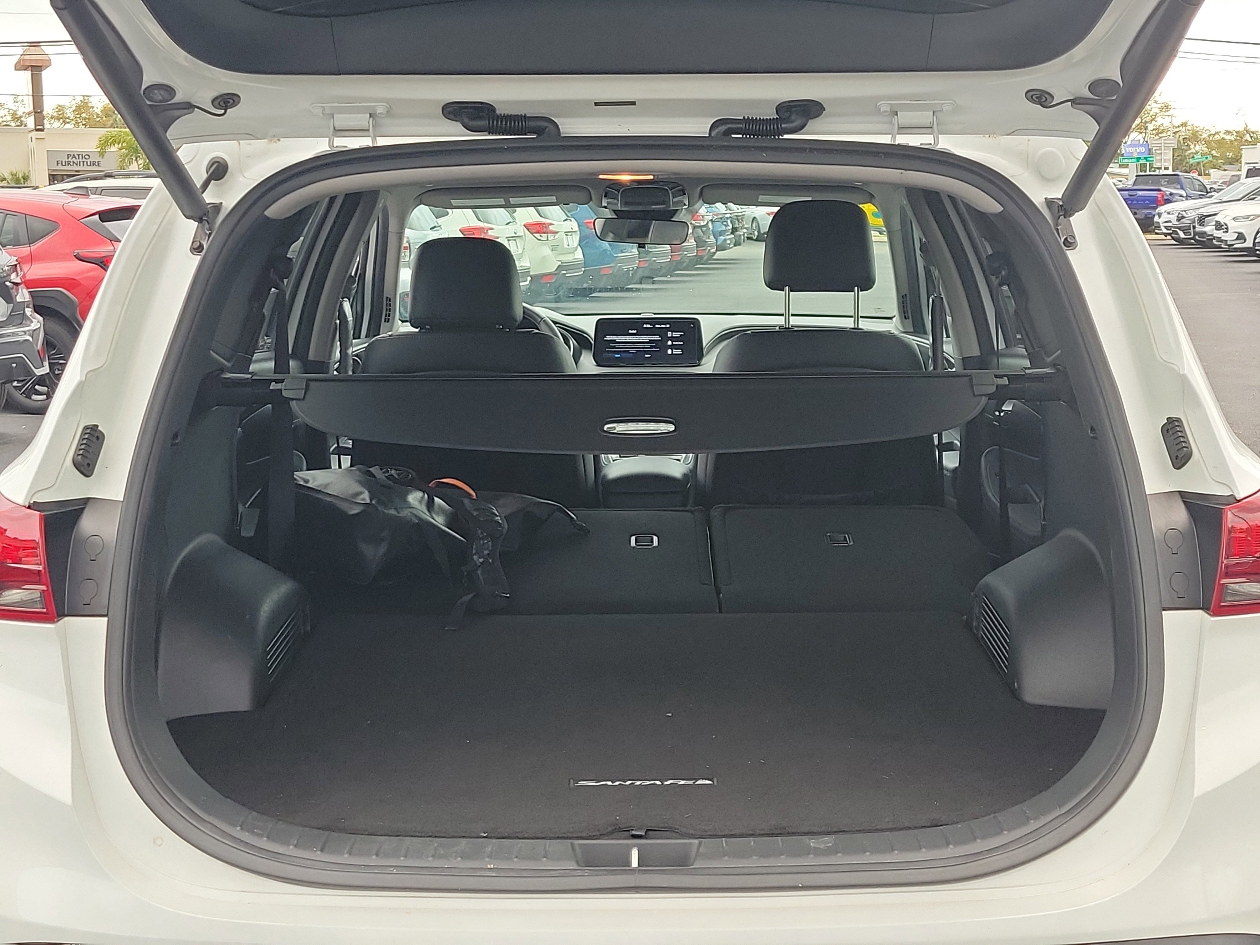Used 2023 Hyundai Santa Fe XRT w/ Cargo Package image 12